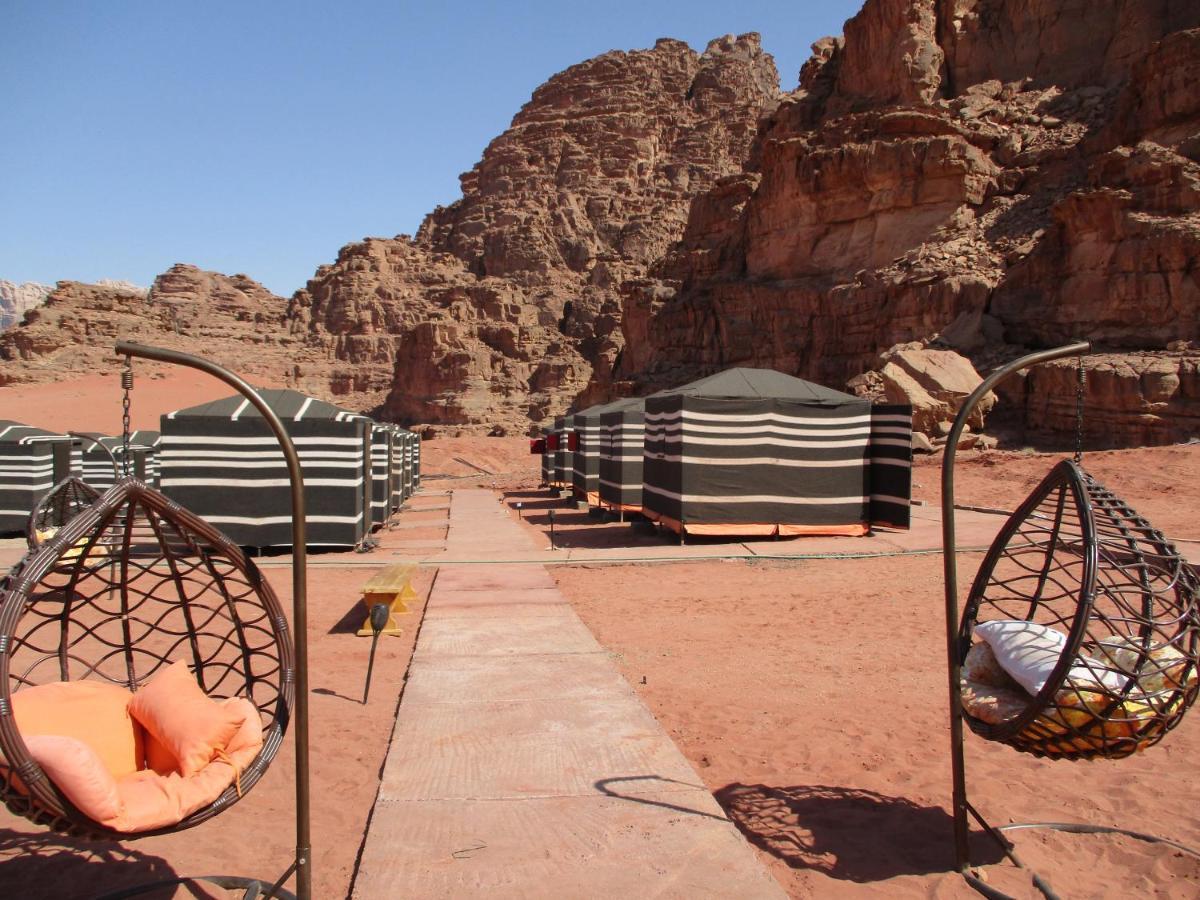 Wadi Rum Caravan Camp Extérieur photo