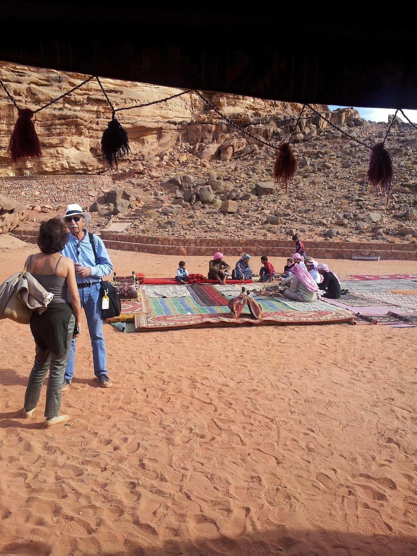 Wadi Rum Caravan Camp Extérieur photo