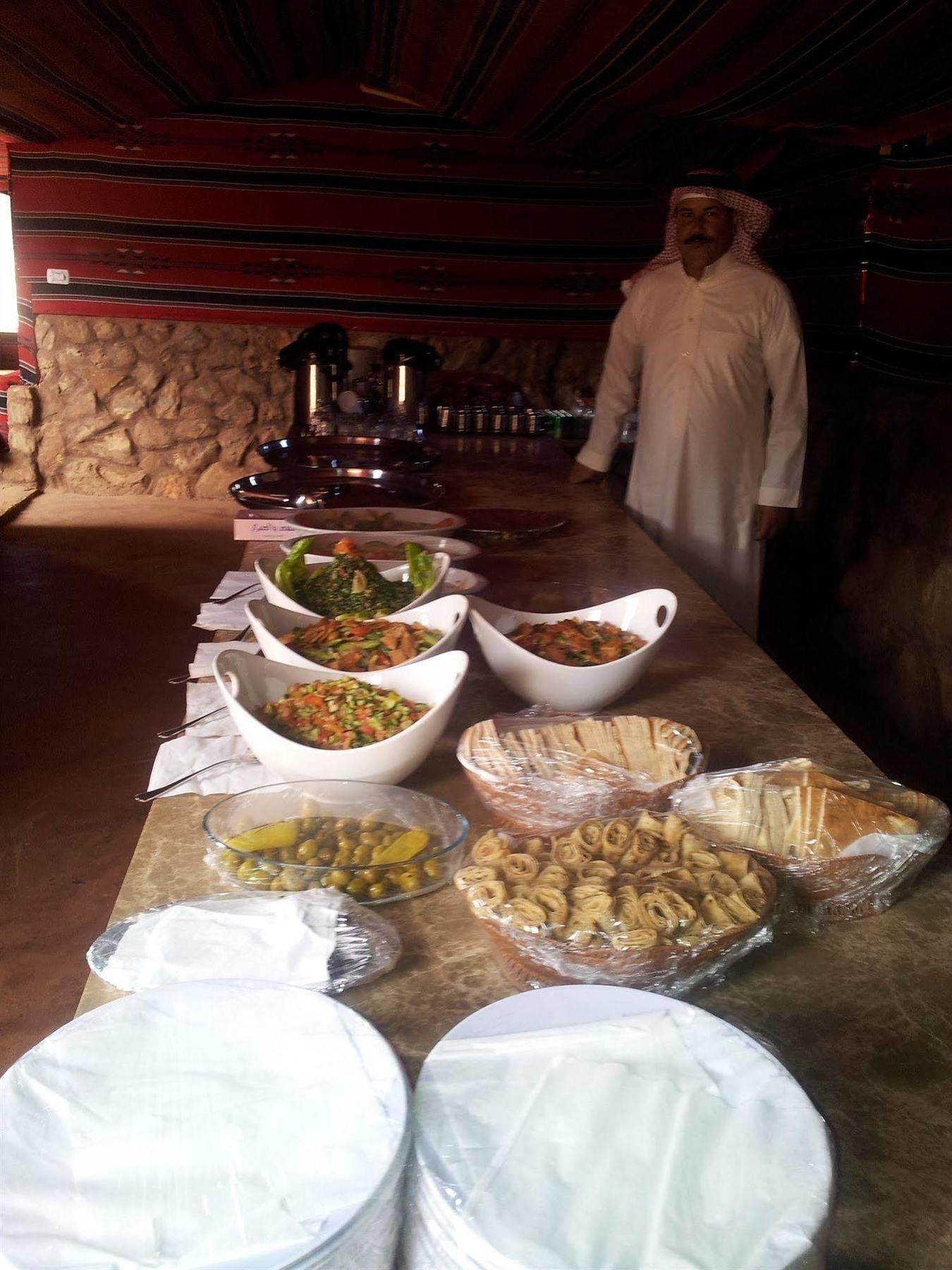 Wadi Rum Caravan Camp Extérieur photo