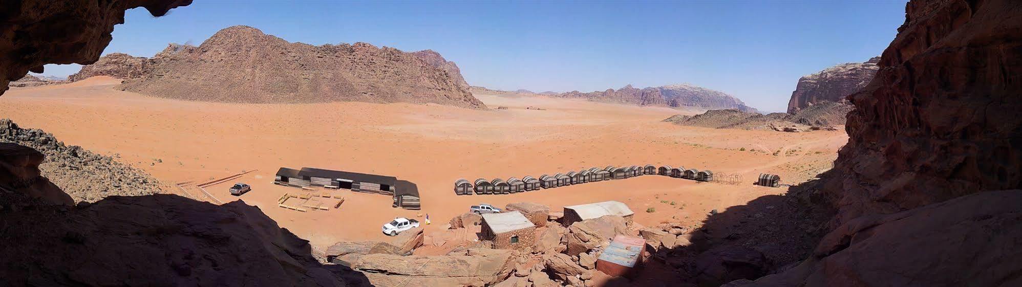 Wadi Rum Caravan Camp Extérieur photo